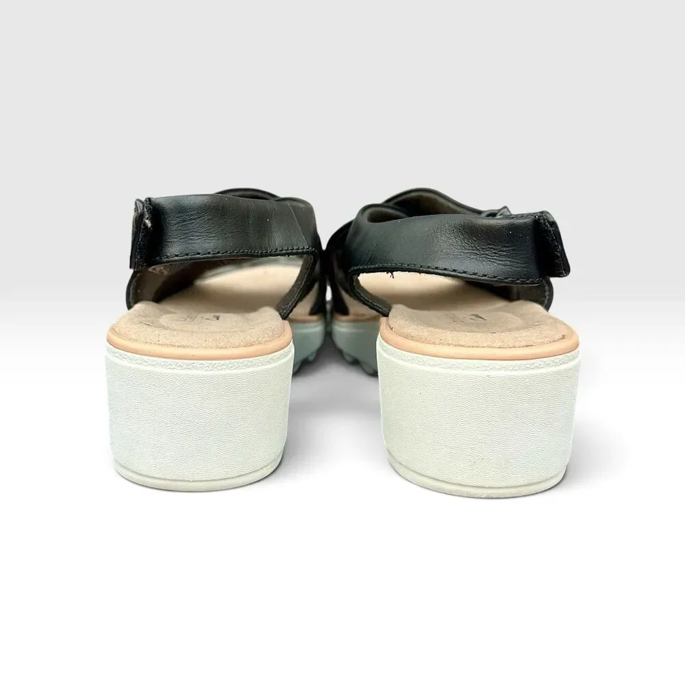Clarks Collection Womens 7M Black Leather Wedge Sandals Ultimate Comfort